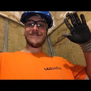 Meet your Posher, Aaron